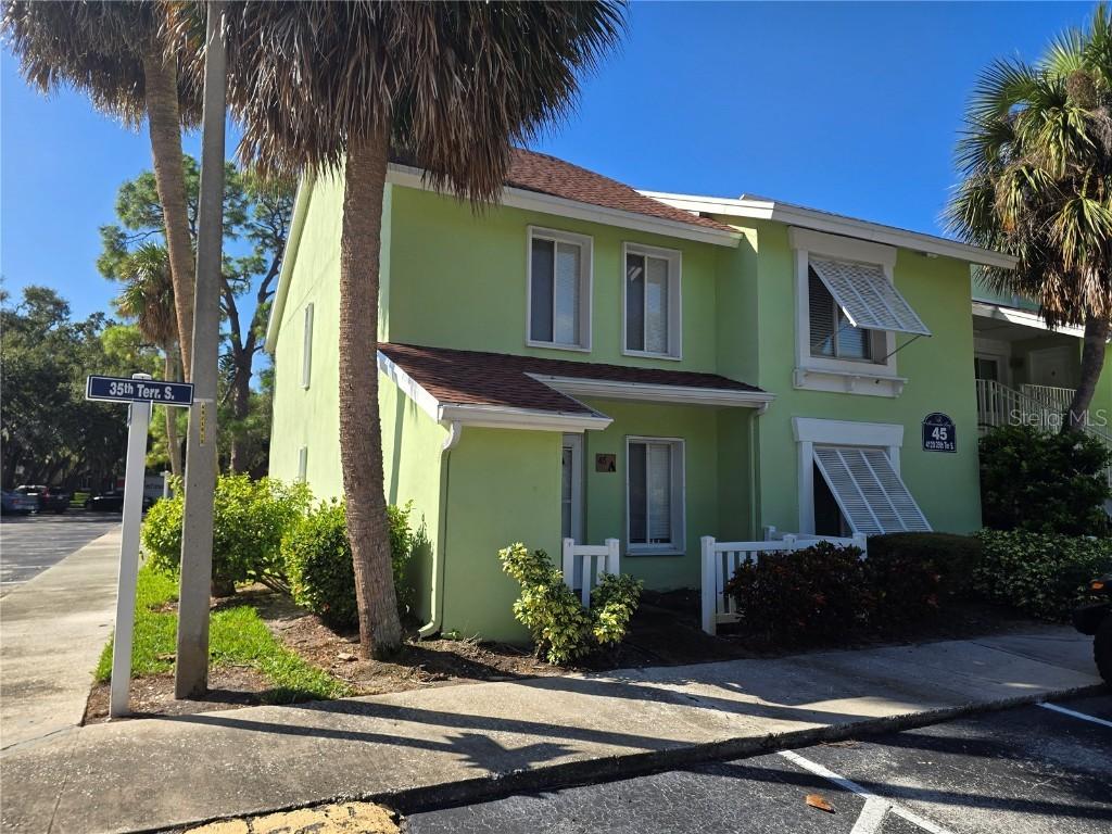 4120 35th Ter. #A, St Petersburg, FL 33711
