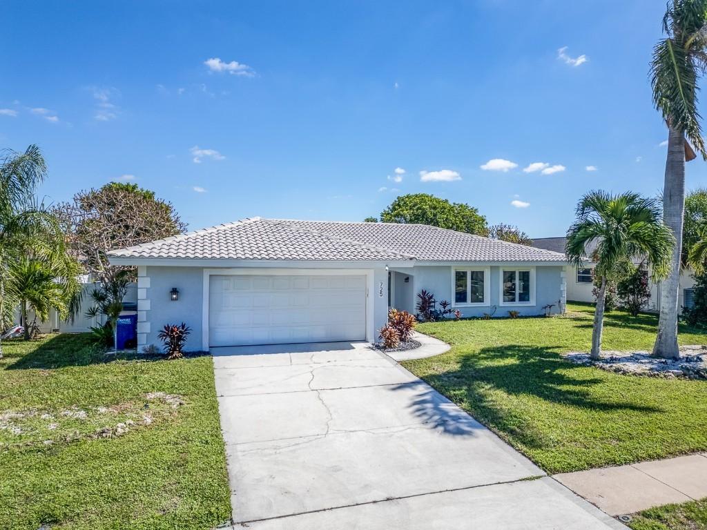 725 Snug Island, Clearwater Beach, FL 33767
