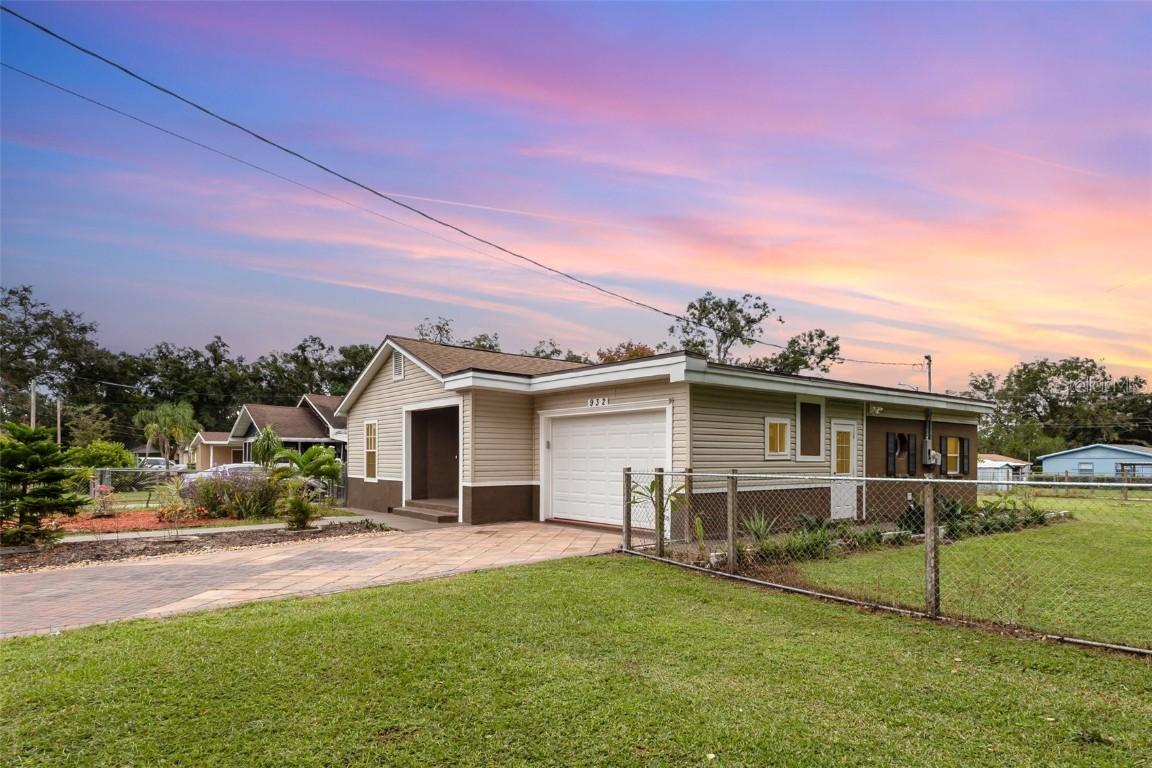 932 Augusta St., Lakeland, FL 33805