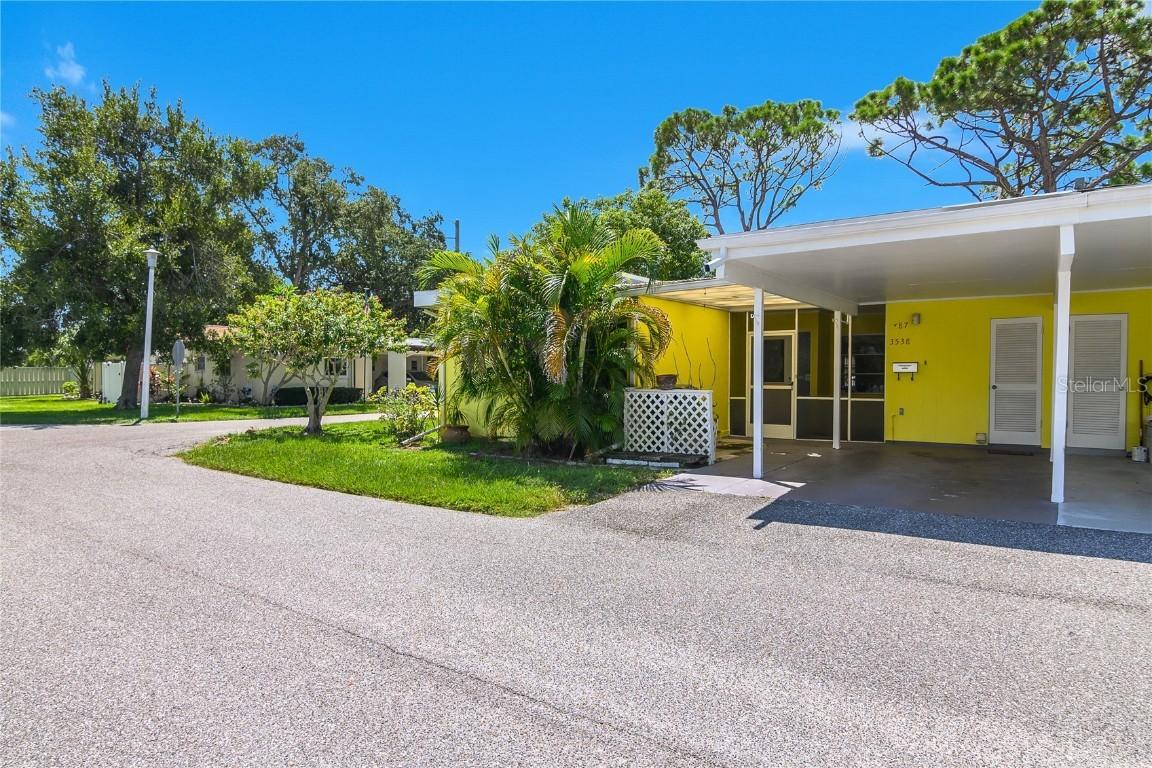 3538 Silver Pine Ct. #87, Sarasota, FL 34231