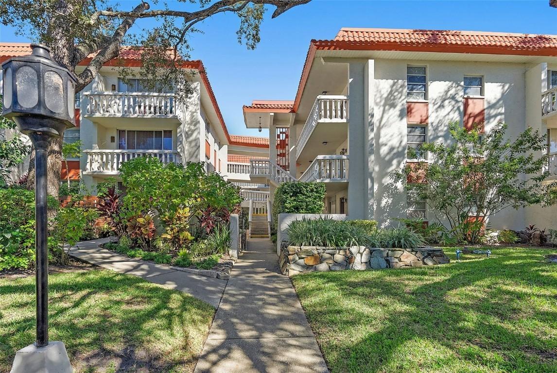 1001 Pearce Dr. #106, Clearwater, FL 33764