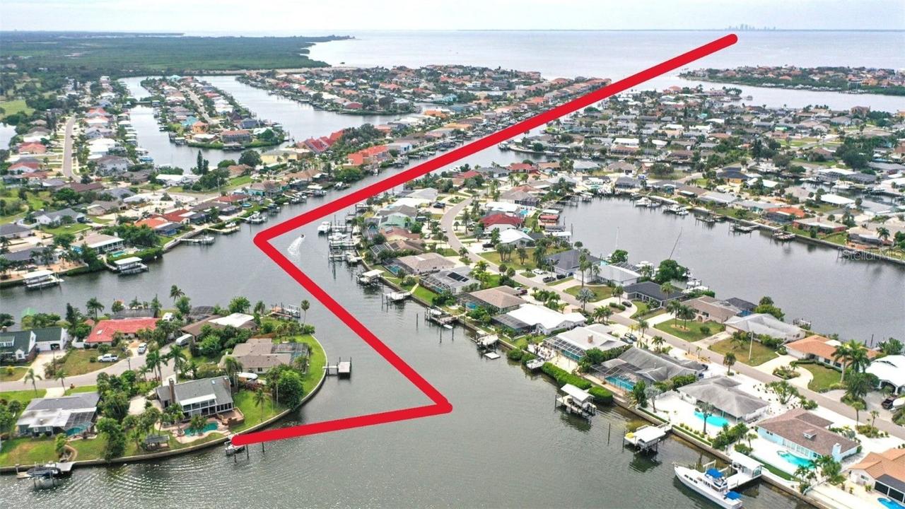 769 Kingston Ct., Apollo Beach, FL 33572