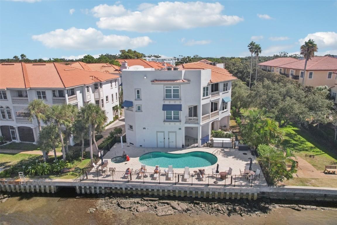 1340 Bayshore Blvd. #304, Dunedin, FL 34698