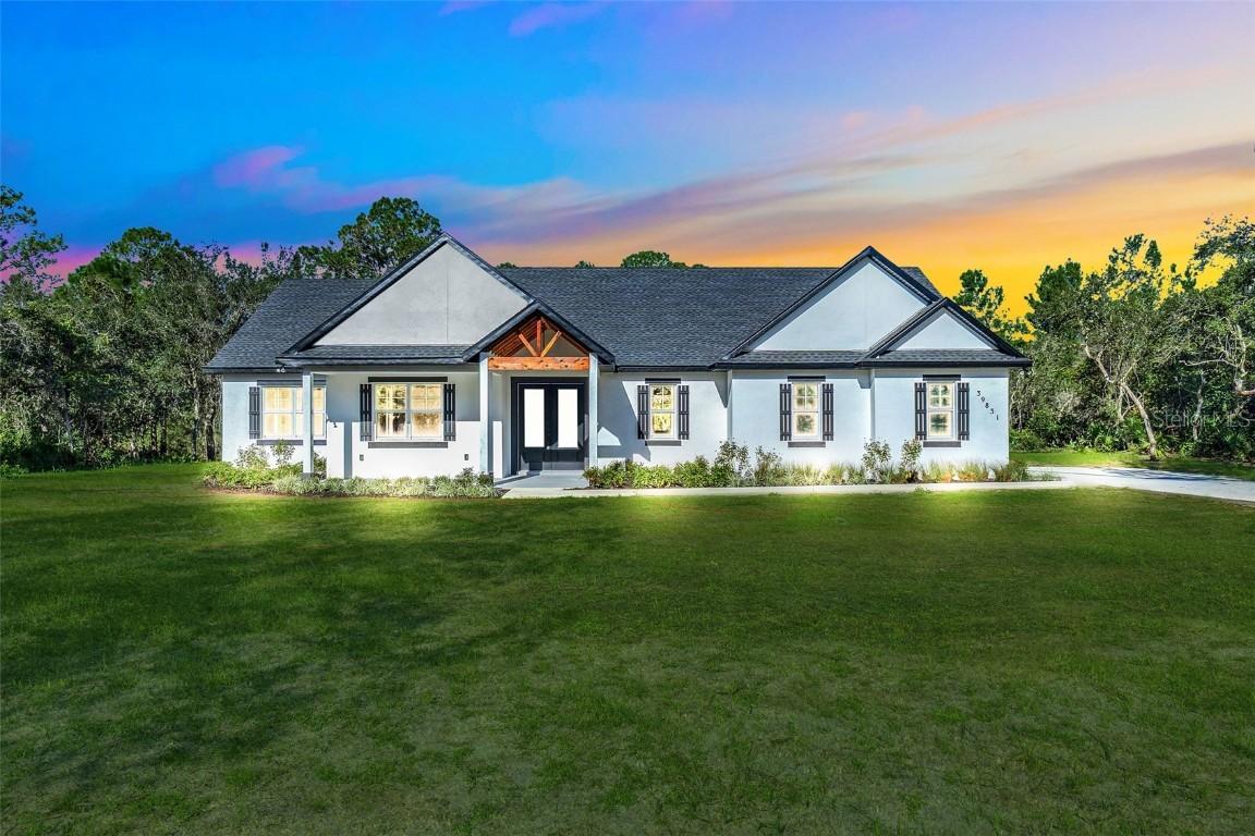 39831 Greenbrier St., Eustis, FL 32736