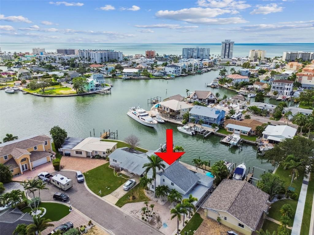 17450 2nd St., Redington Shores, FL 33708