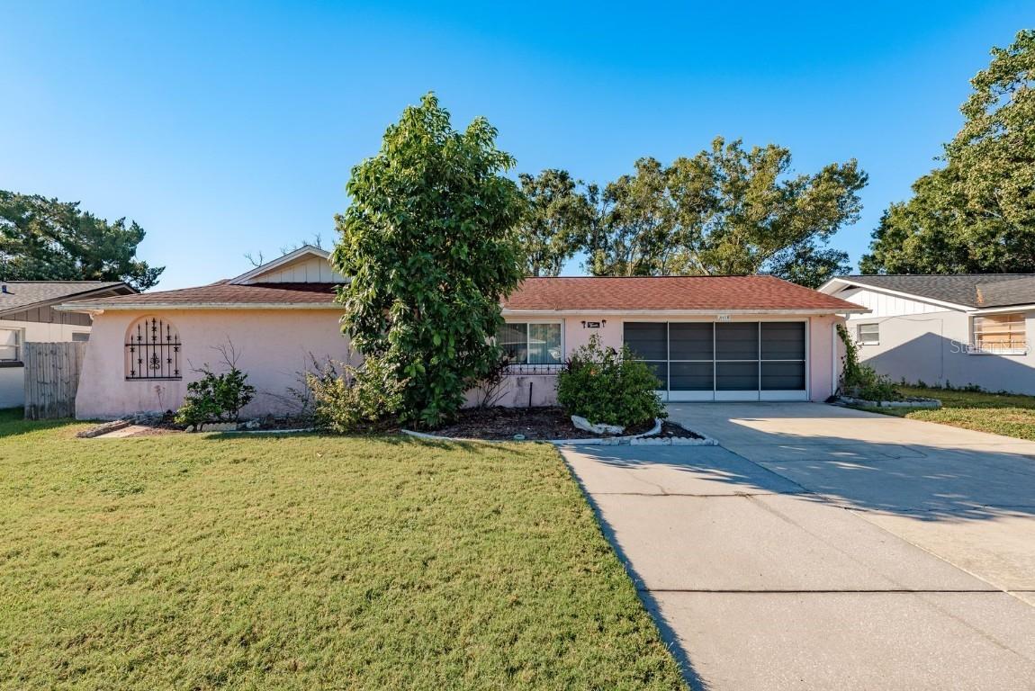 7216 Embassy Blvd., Port Richey, FL 34668