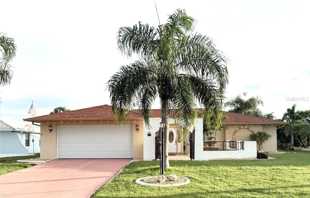 627 Fort Duquesna Dr., Sun City Center, FL 33573