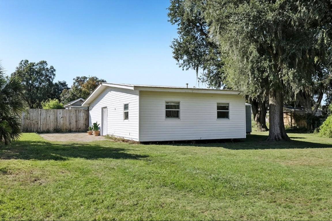 5213 Glen Harwell Rd., Plant City, FL 33566