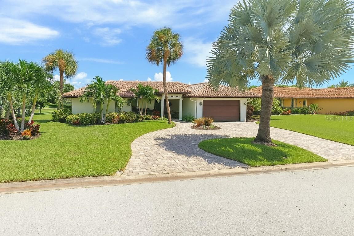 1998 Kansas Ave., St Petersburg, FL 33703