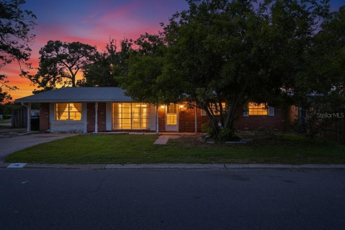 269 NW Lincoln Cir., St Petersburg, FL 33702