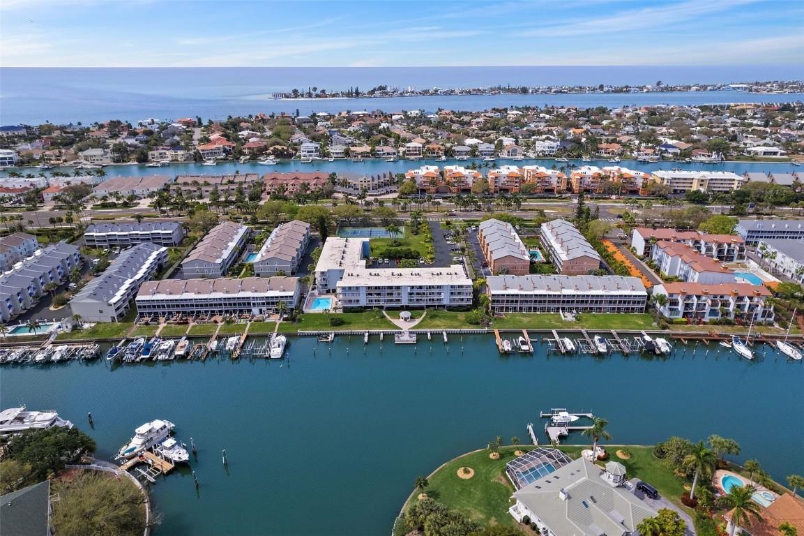 719 Pinellas Bayway #311, Tierra Verde, FL 33715