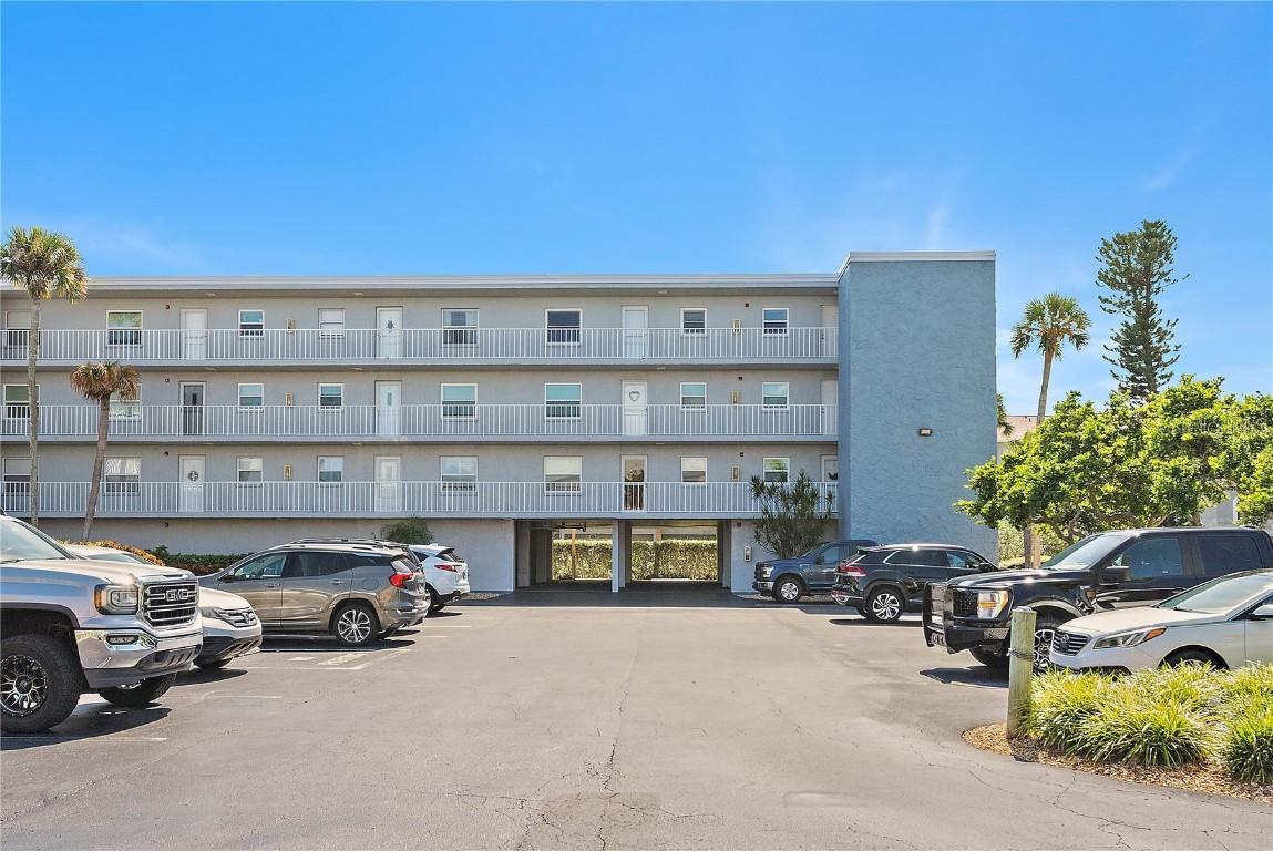 719 Pinellas Bayway #311, Tierra Verde, FL 33715