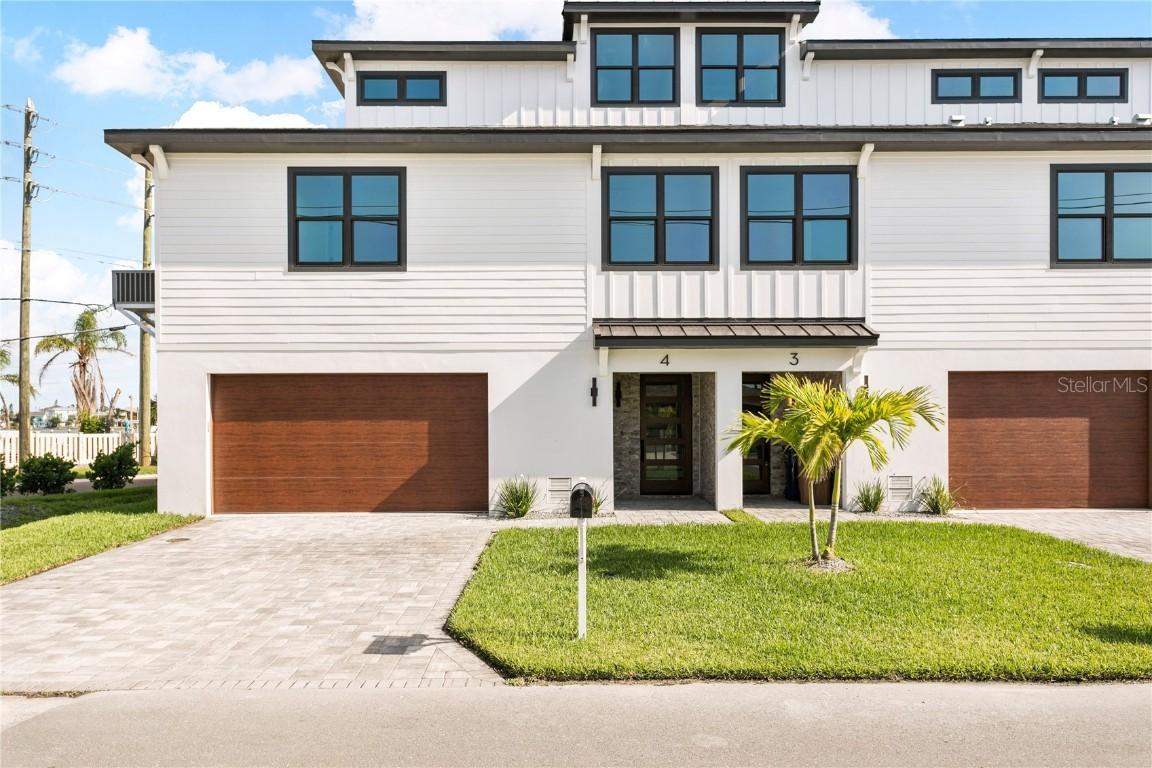 187 145th Ave. #4, St Petersburg, FL 33708