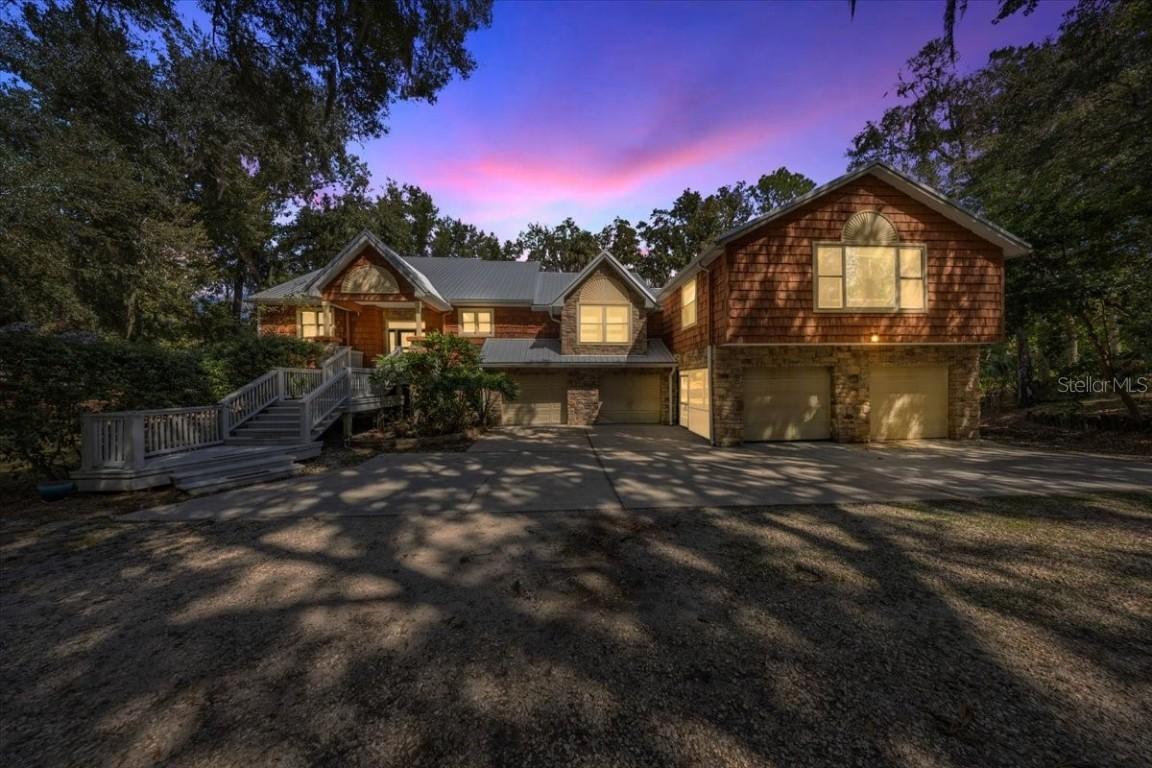 10661 N Sunflower Point, Crystal River, FL 34428