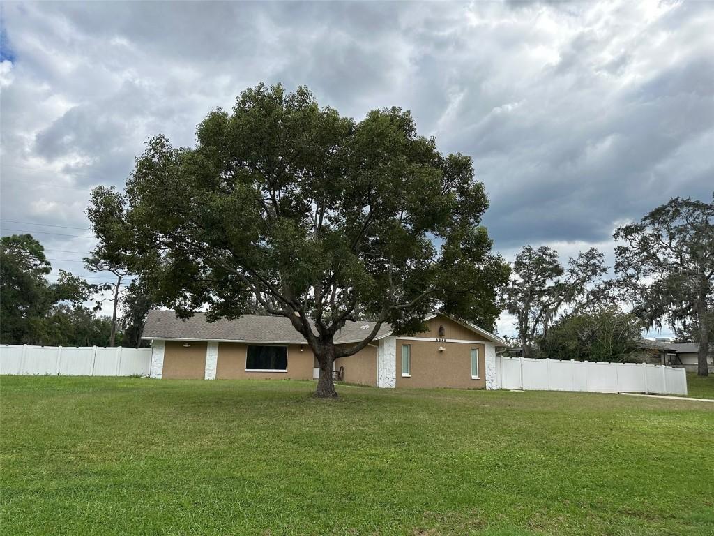 6848 Copperfield Dr., New Port Richey, FL 34655