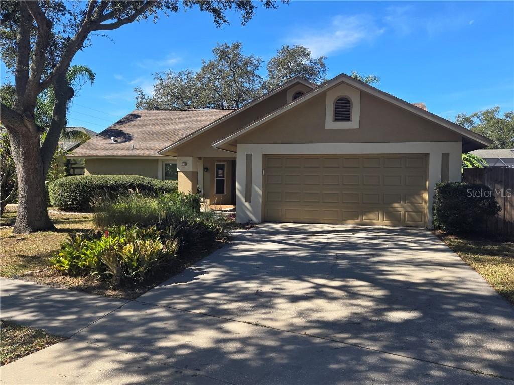 760 Moorland Ln., Palm Harbor, FL 34683