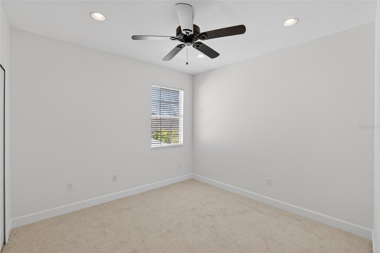 8448 Lagerfeld Dr., Land O Lakes, FL 34637