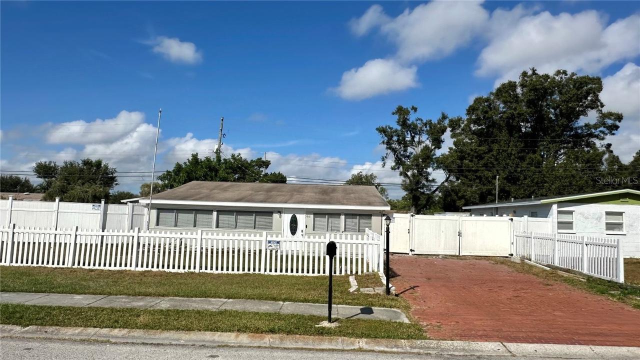 5861 85th Ter., Pinellas Park, FL 33781