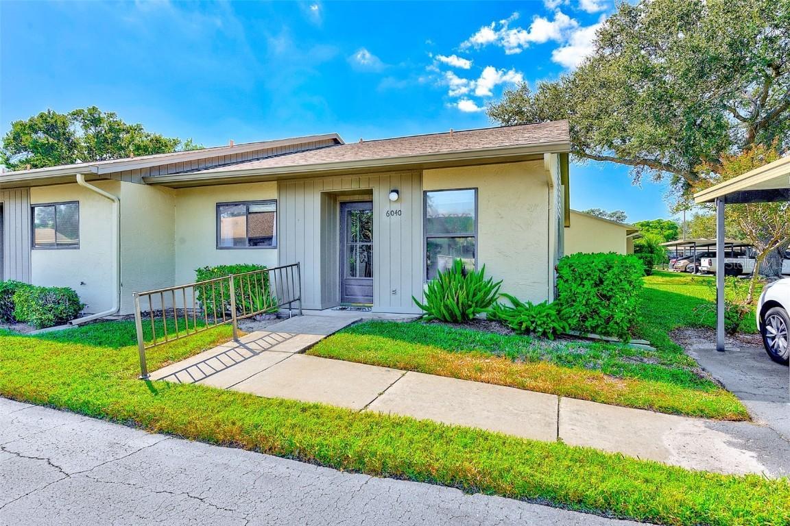 6040 27th St., Bradenton, FL 34207