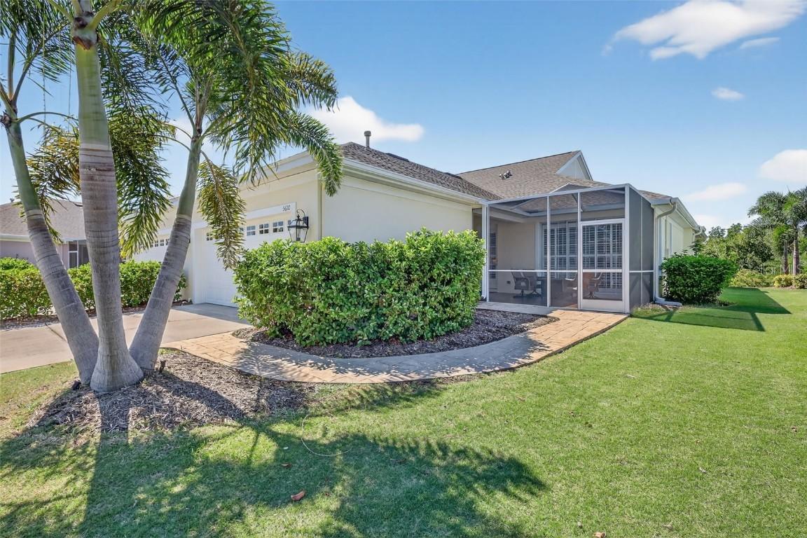 5610 Golden Isles Dr., Apollo Beach, FL 33572