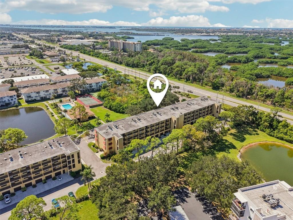 5849 Park St. #202, St Petersburg, FL 33709