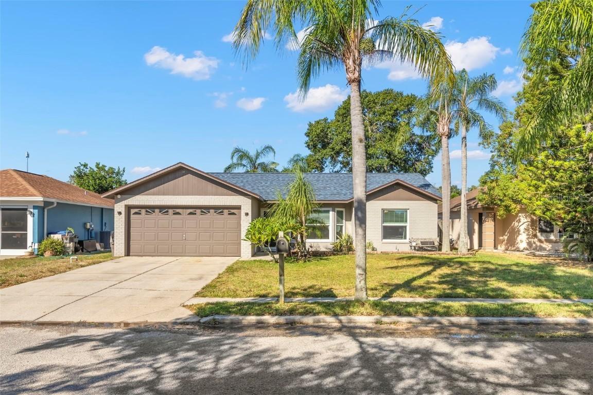 3339 Ocio St., Holiday, FL 34690