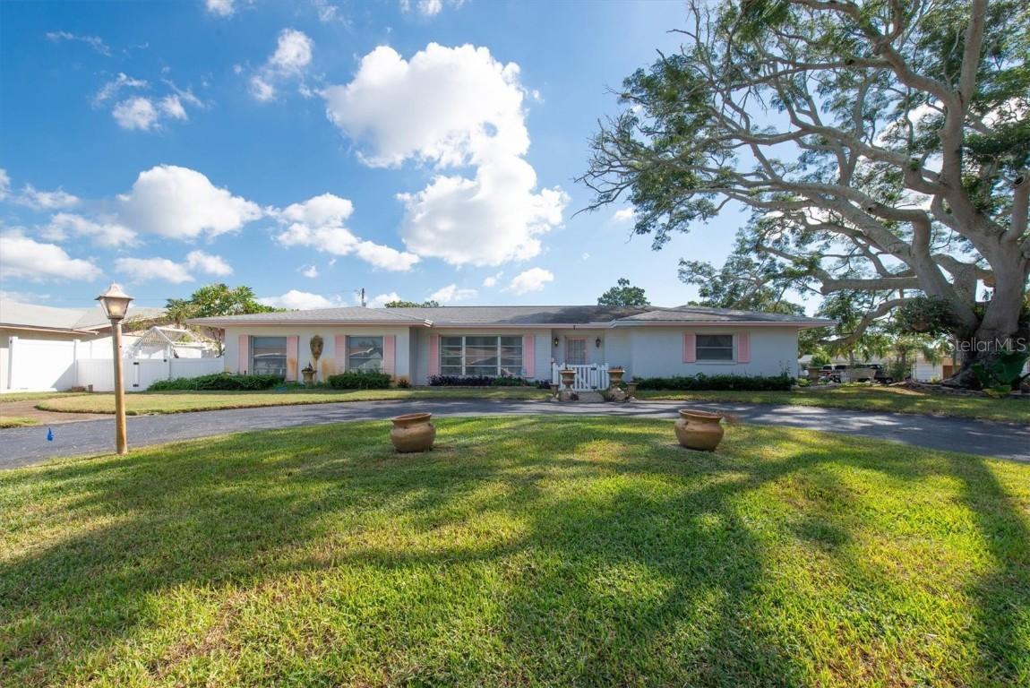 7 N Maywood Ave., Clearwater, FL 33765