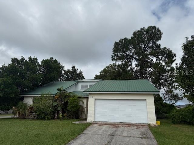 128 Lake Thomas Dr., Winter Haven, FL 33880