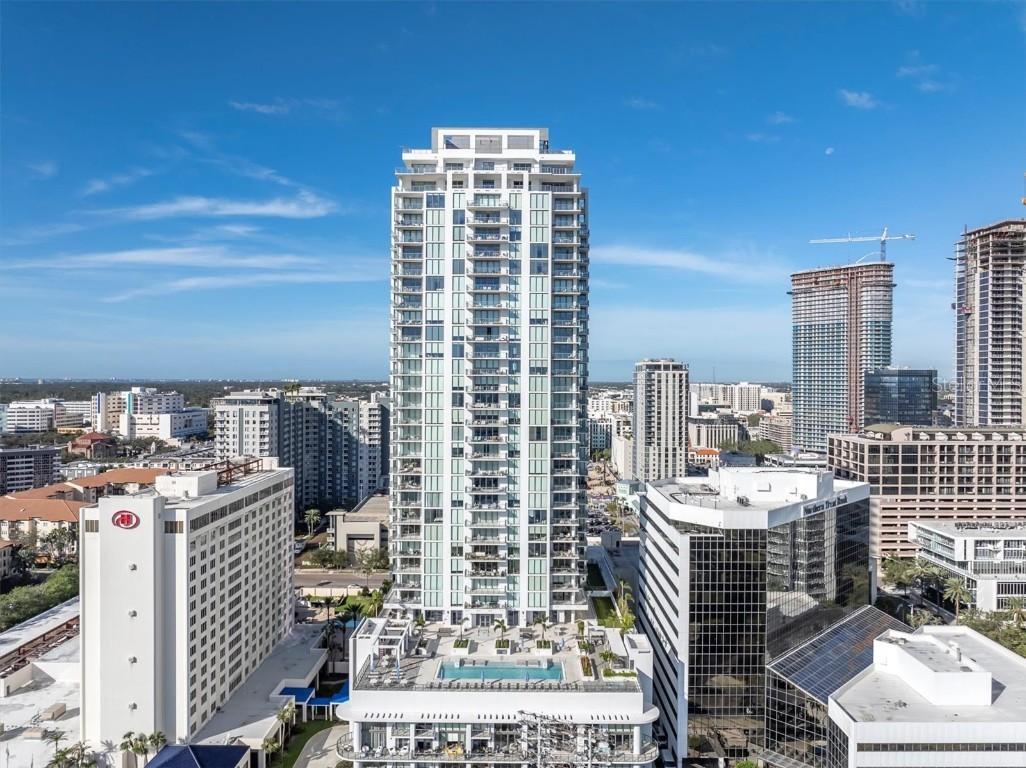 301 1st St. #1003, St Petersburg, FL 33701