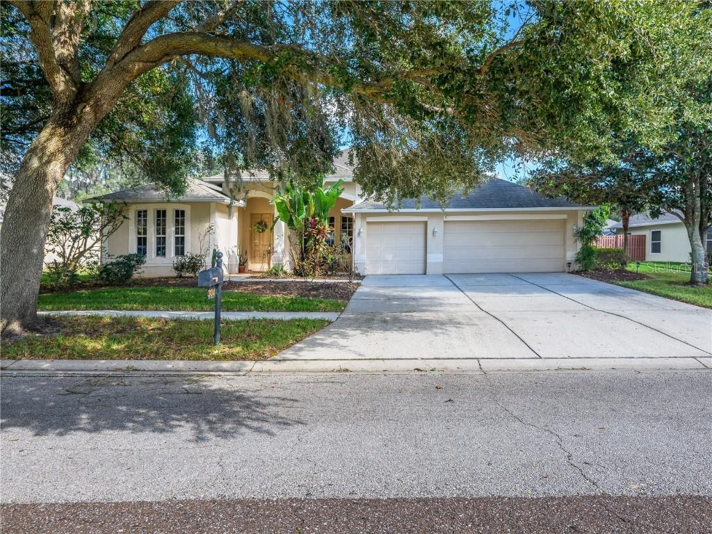 304 Savannah Oaks Pl., Seffner, FL 33584