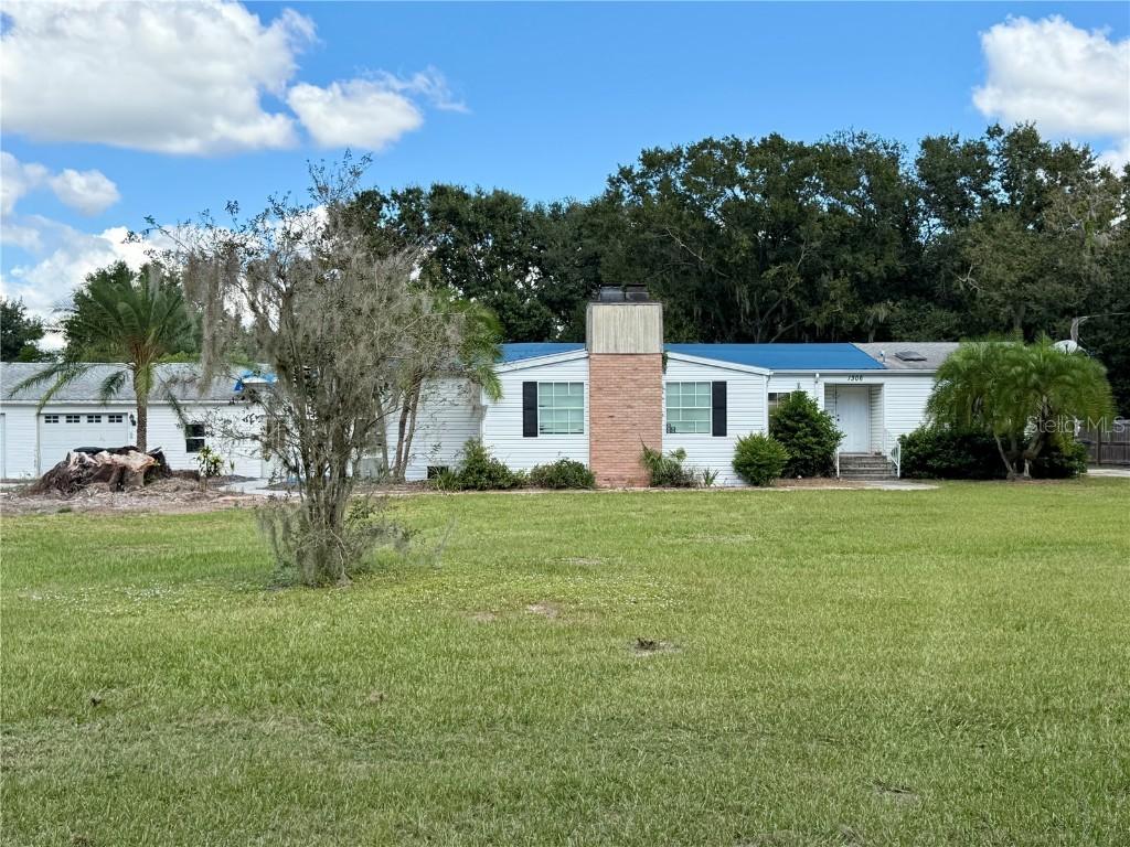1306 Pelote Cemetery Rd., Lithia, FL 33547