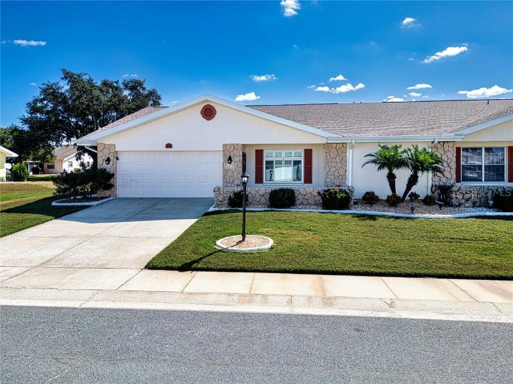 1815 Butterfly Pl., Sun City Center, FL 33573