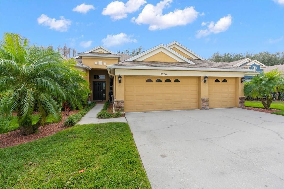 19200 Sunset Bay Dr., Land O Lakes, FL 34638