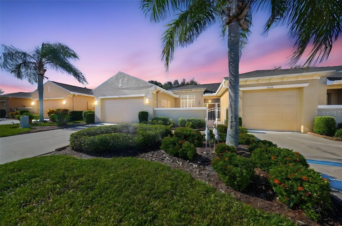 2112 Sifield Greens Way #5, Sun City Center, FL 33573