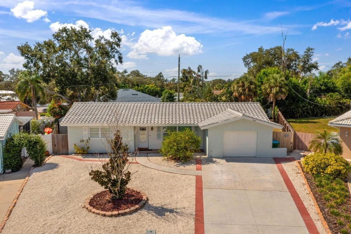 5576 Williamsdale Ct., Seminole, FL 33772