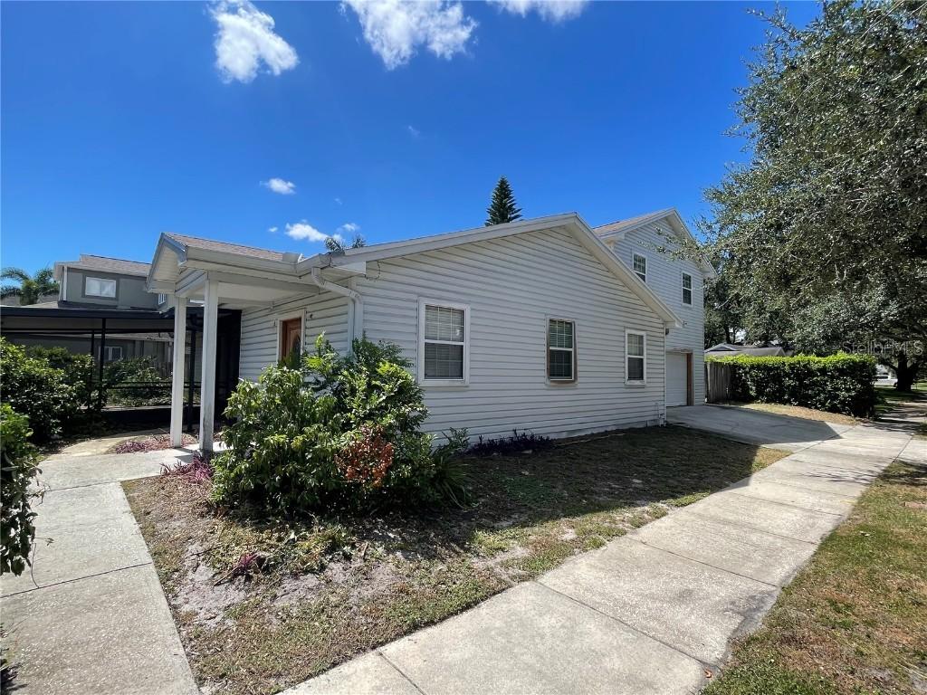 3102 W Fountain Blvd., Tampa, FL 33609