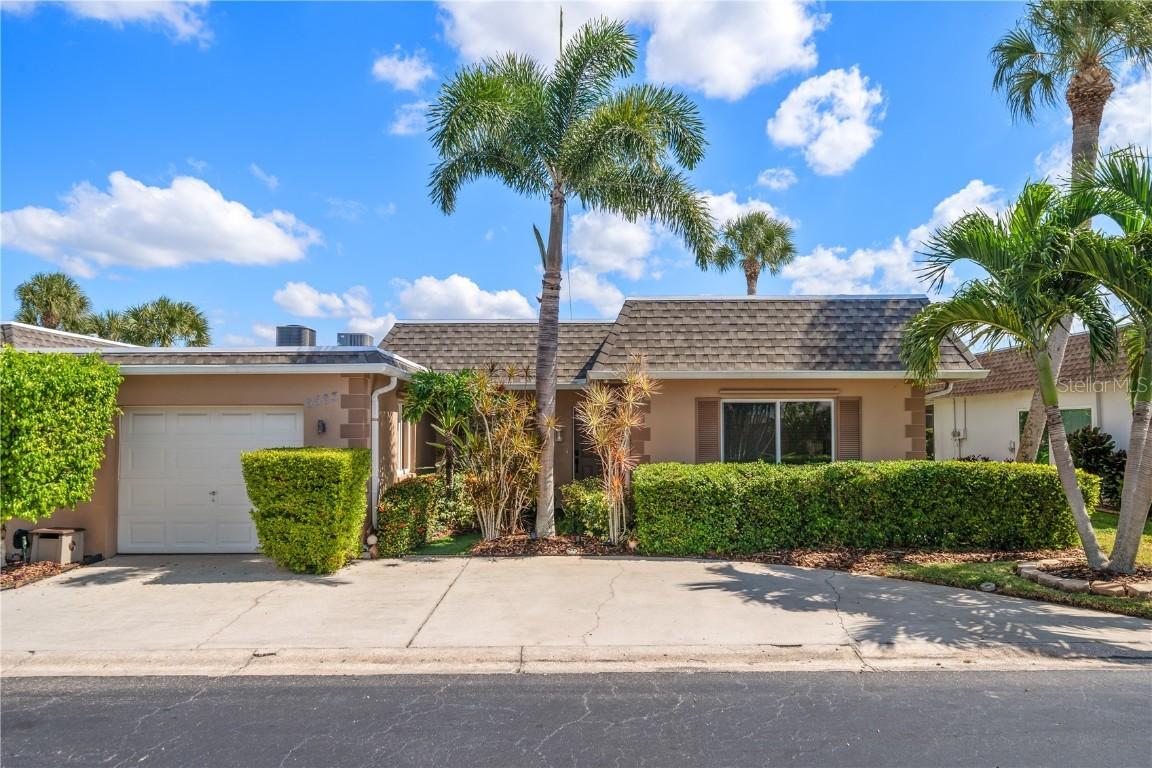 6563 Grand Bahama Dr., Seminole, FL 33777