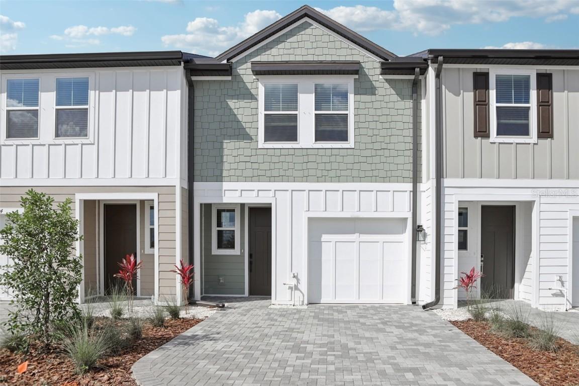 7646 Deer Valley Circle, Tampa, FL 33635