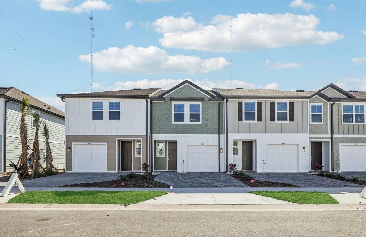 7646 Deer Valley Circle, Tampa, FL 33635