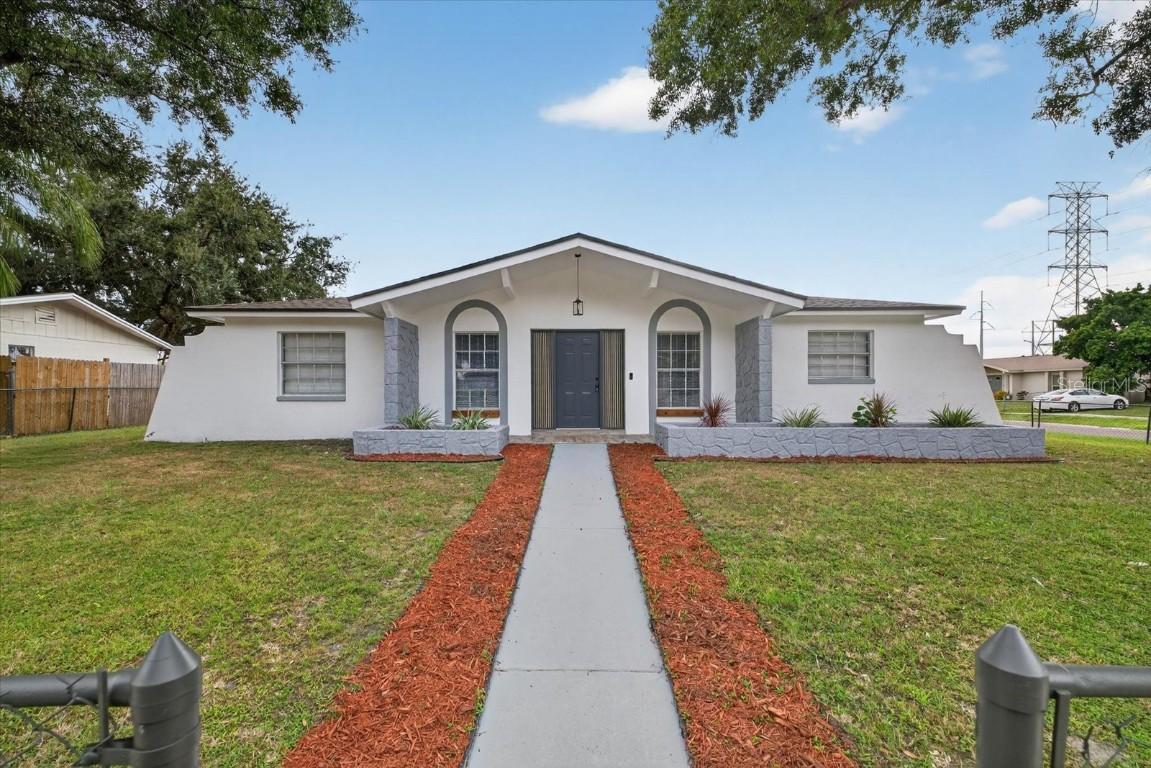 8609 Fish Lake Rd., Tampa, FL 33619