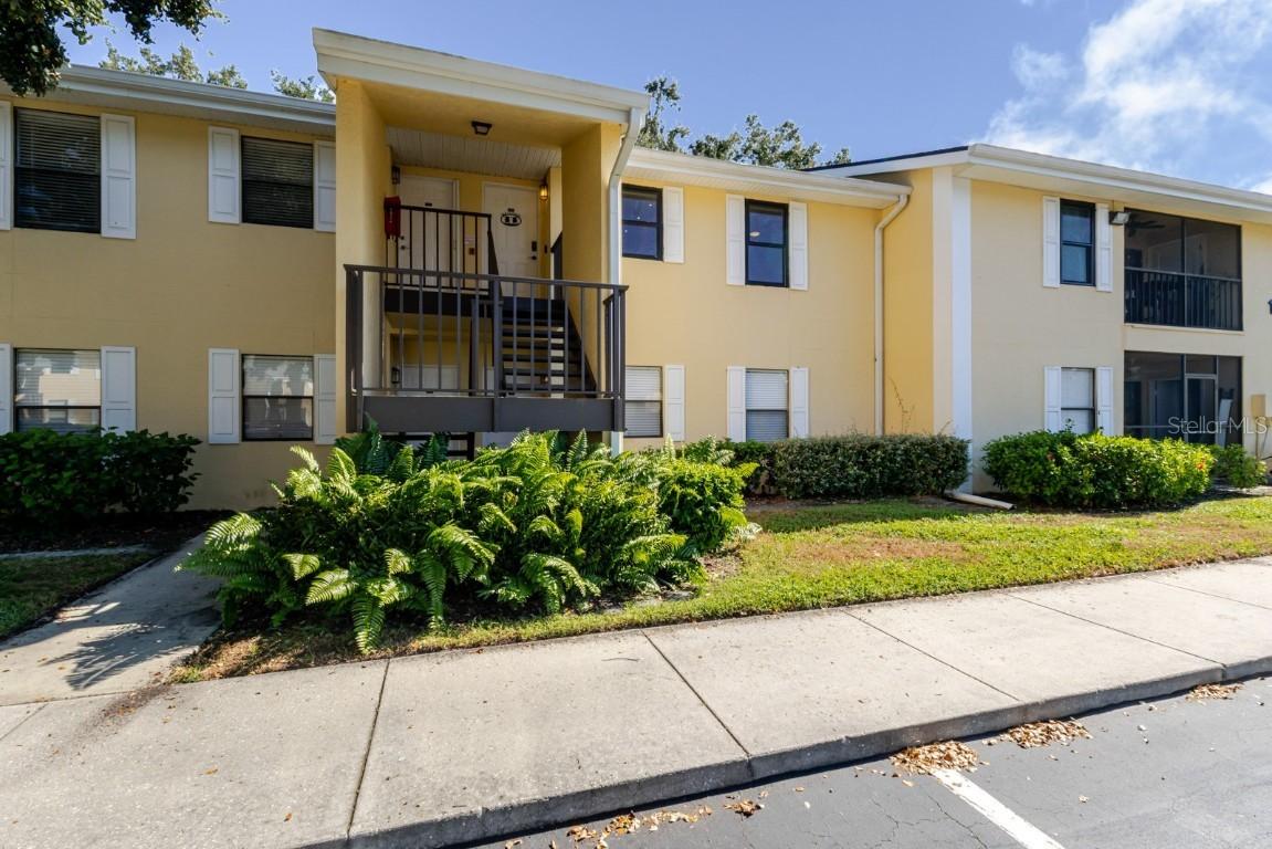 3001 58th Ave. #108, St Petersburg, FL 33712