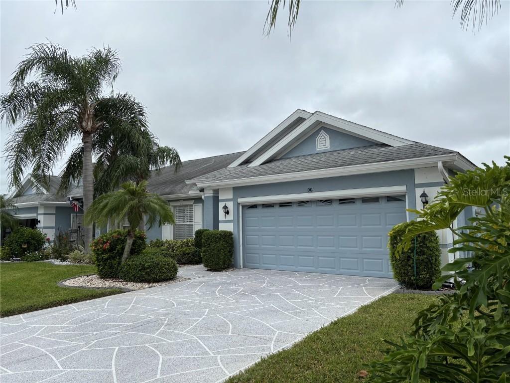 1001 Otter Mill Way, Sun City Center, FL 33573