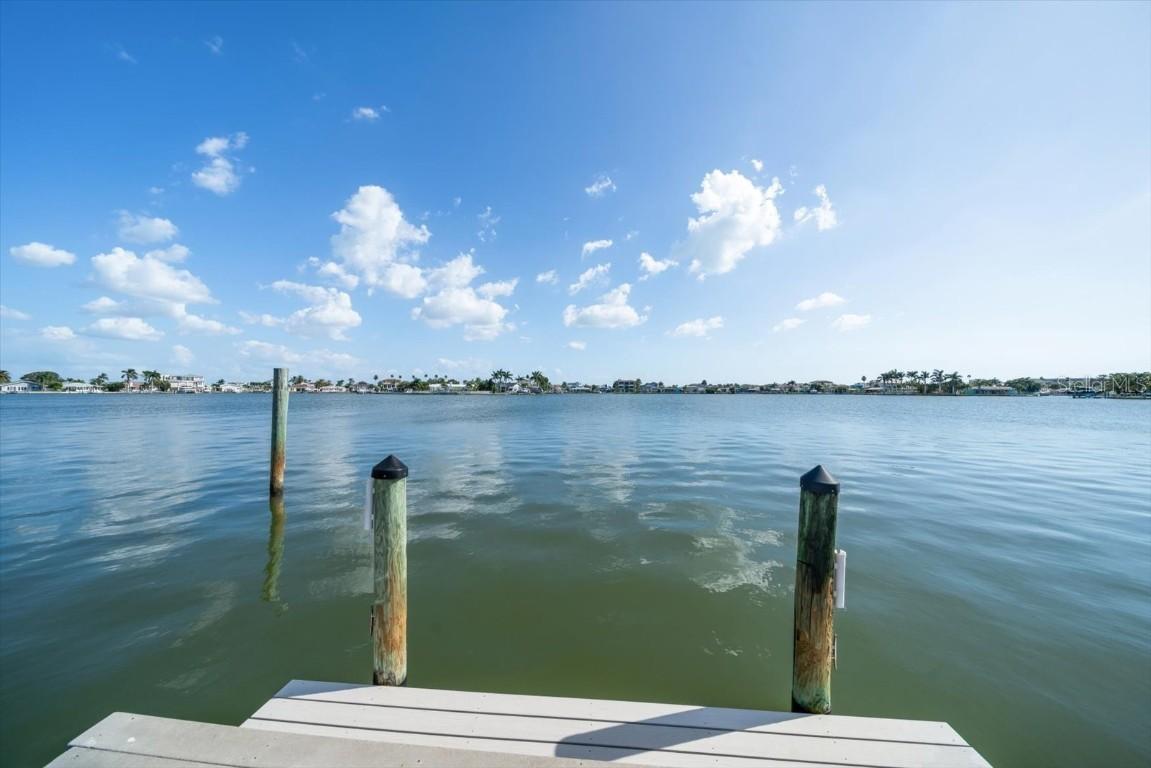 219 176th Ave., Redington Shores, FL 33708