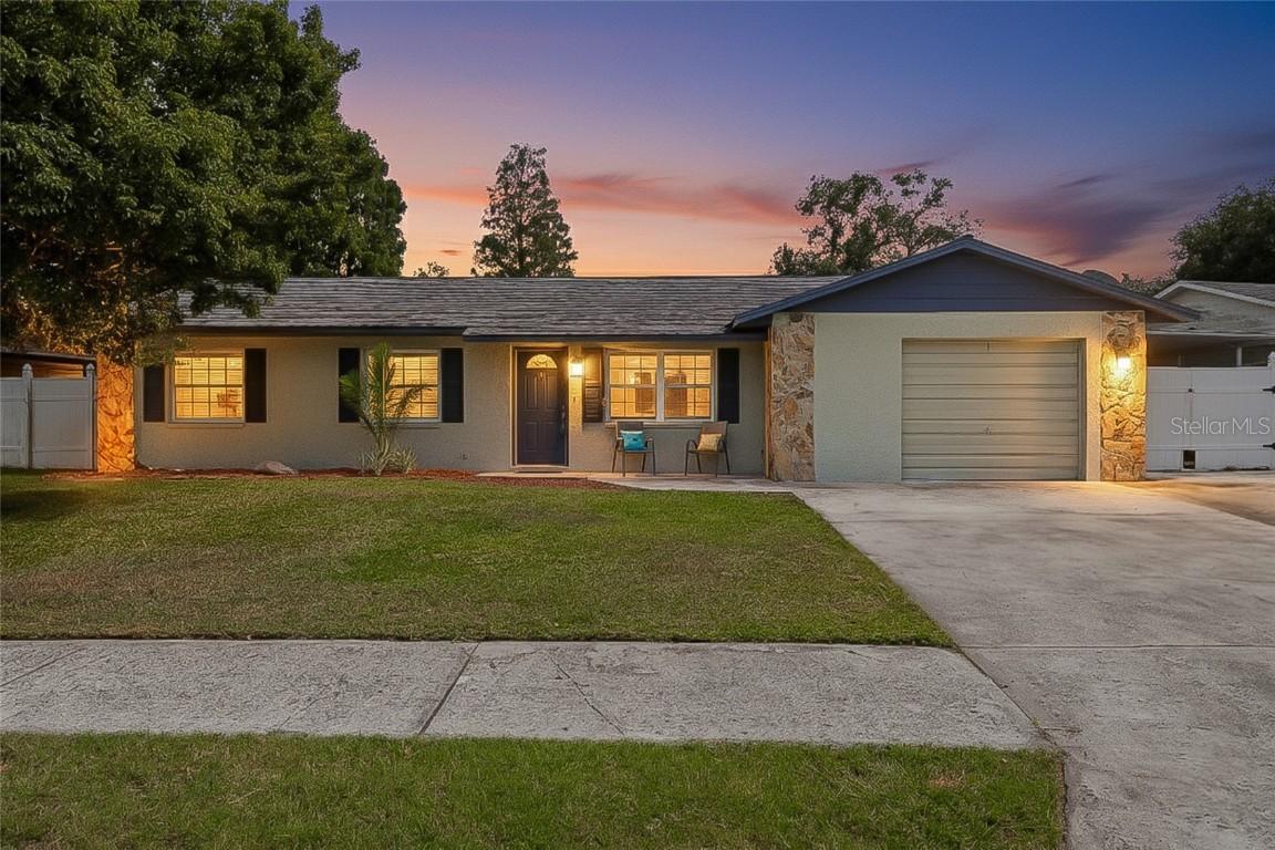 5003 Presidential St., Seffner, FL 33584