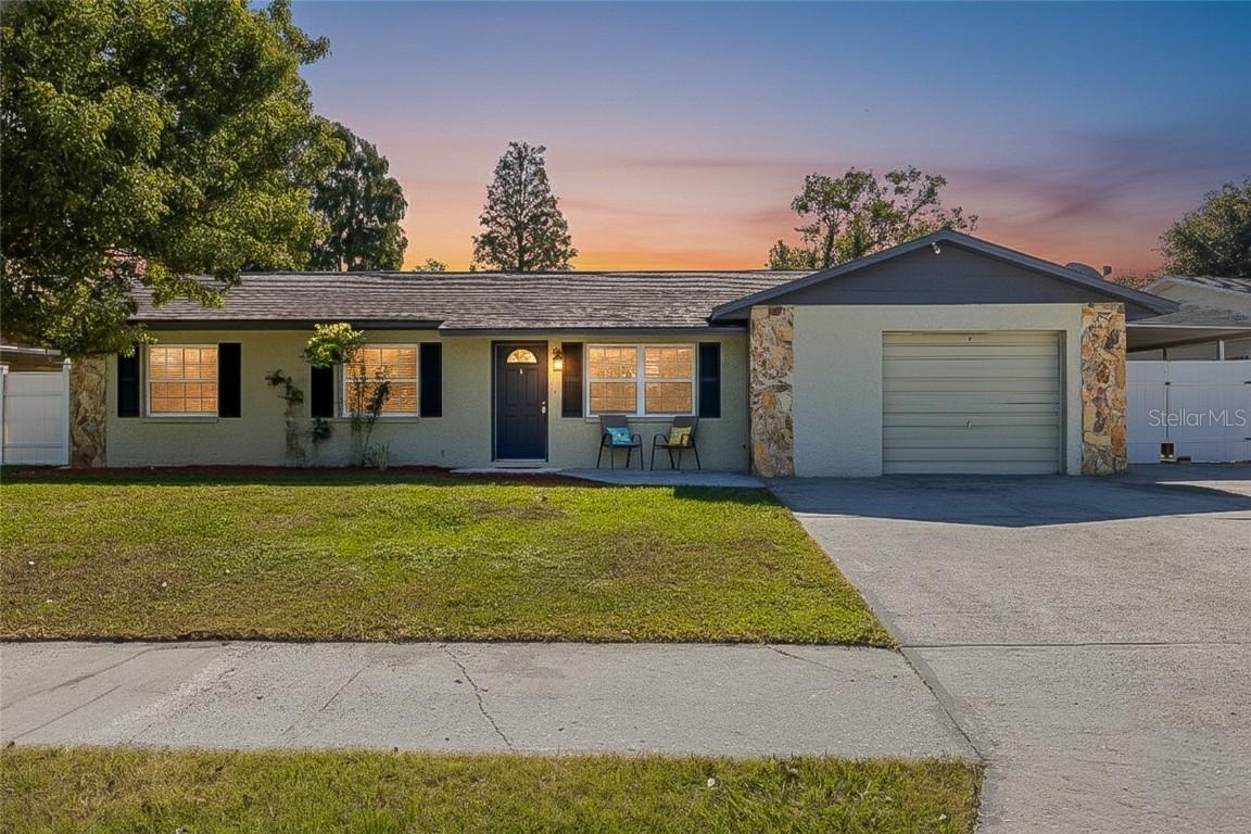 5003 Presidential St., Seffner, FL 33584