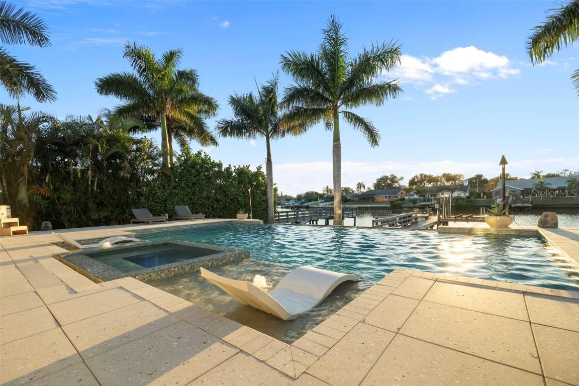 4114 Rocky Shores Drive, Tampa, FL 33634