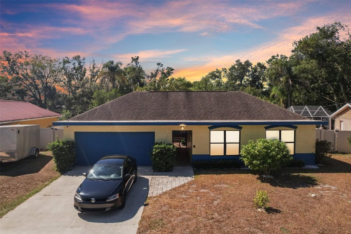 14804 Carnation Dr., Tampa, FL 33613