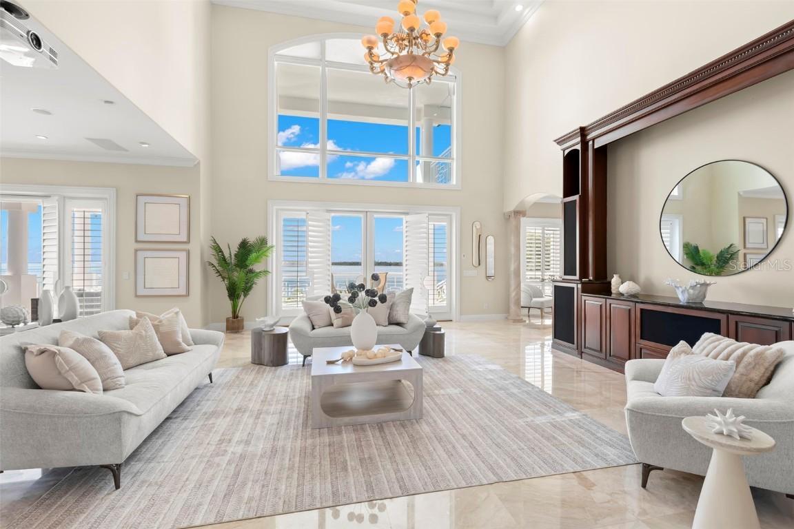 6199 54th St., St Petersburg, FL 33715