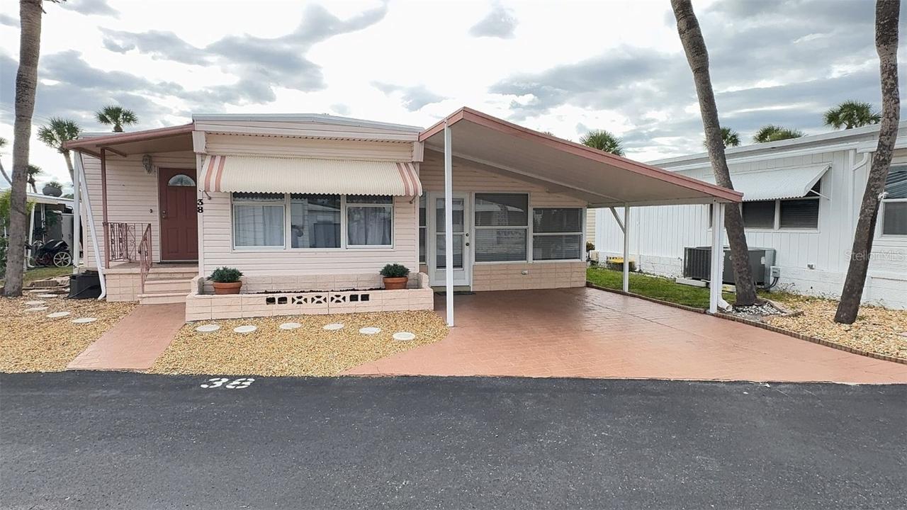 4851 W Gandy Blvd. #B11L38, Tampa, FL 33611