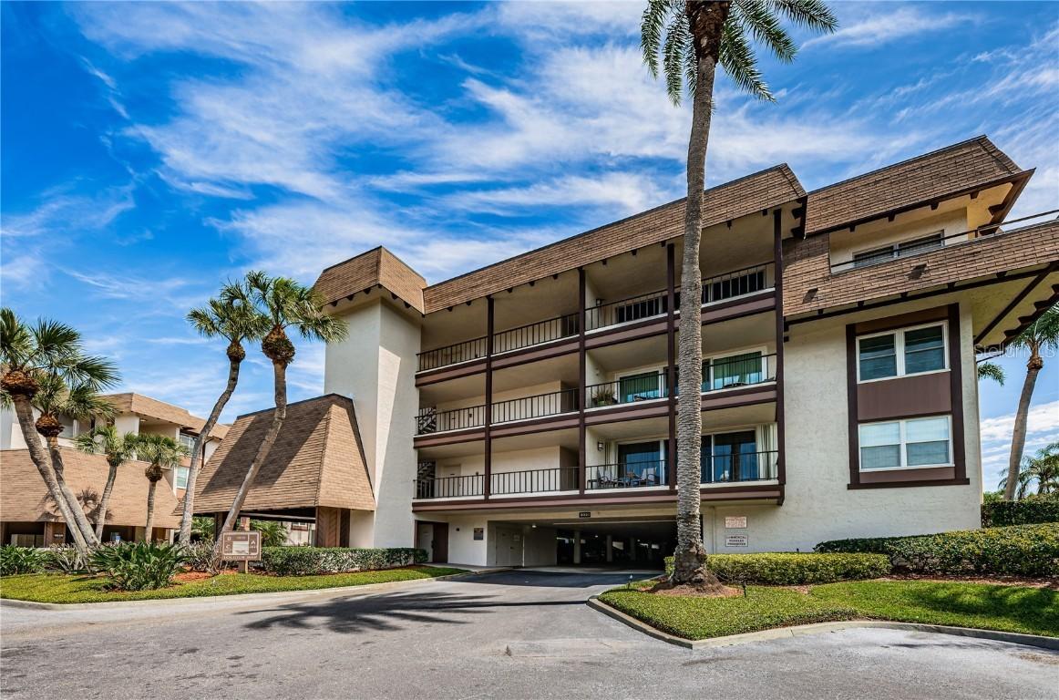 3021 Countryside Blvd. #26A, Clearwater, FL 33761